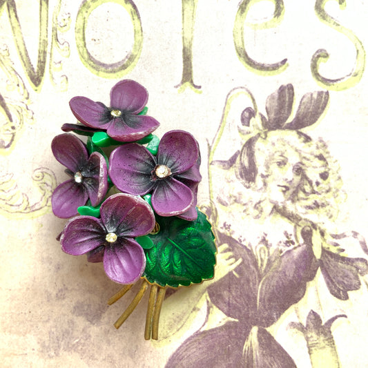 VINTAGE 1950s Plastic Violet Brooch