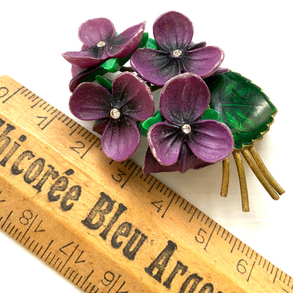 VINTAGE 1950s Plastic Violet Brooch