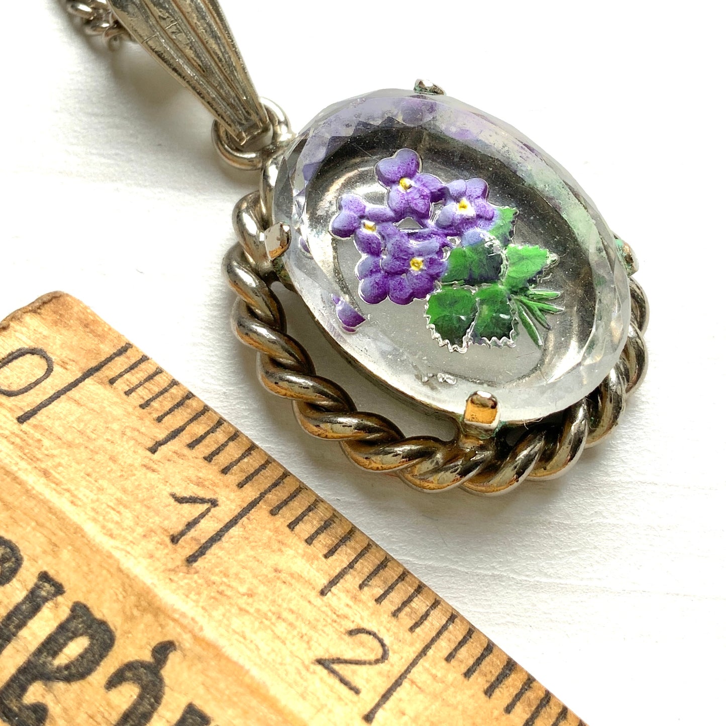 VINTAGE Reverse Carved Glass Violet Necklace