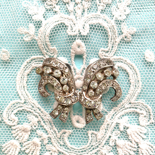 French silver earrings from the 1930s.  1930年代フランスのシルバーイヤリング。