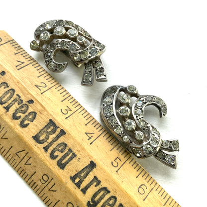 French silver earrings from the 1930s.  1930年代フランスのシルバーイヤリング。