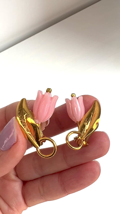 VINTAGE 1940's Pink Plastic Tulip & Gold Tone Leaf Clip Earrings