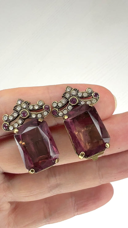 VINTAGE 1950-60's Purple Rectangular Glass & Rhinestone Crown Clip Earrings