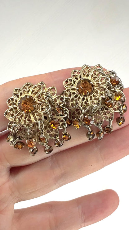 VINTAGE 1950-60's Gold Tone Filigree Flower Orange/Amber Rhinestone Fringe Clip Earrings