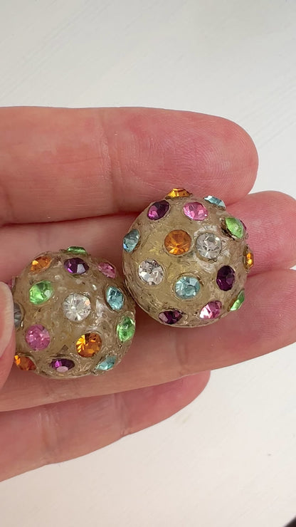 VINTAGE 1940-50's Glittered White Dome x Multicolour Rhinestone Clip Earrings