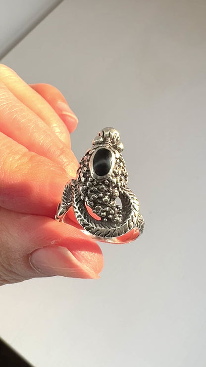 VINTAGE Onyx Cobra Snake Silver Ring